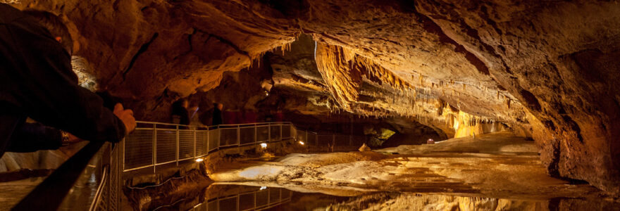 grottes de Lacave